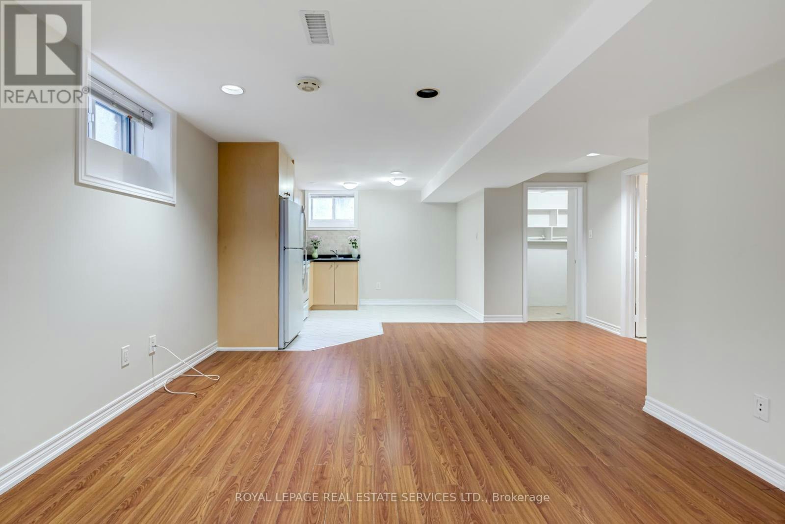 LOWER-127 Rusholme Road E, Toronto, ON, M6H 2Y6 - 9