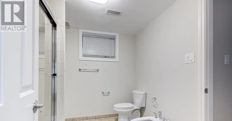 LOWER-127 Rusholme Road E, Toronto, ON, M6H 2Y6 - 24