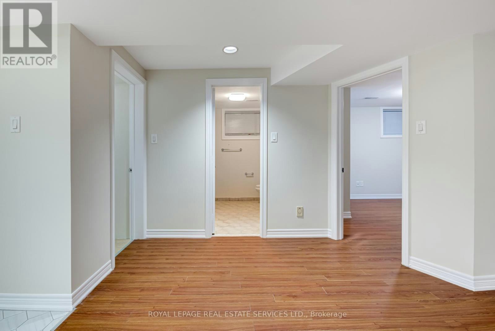 LOWER-127 Rusholme Road E, Toronto, ON, M6H 2Y6 - 17