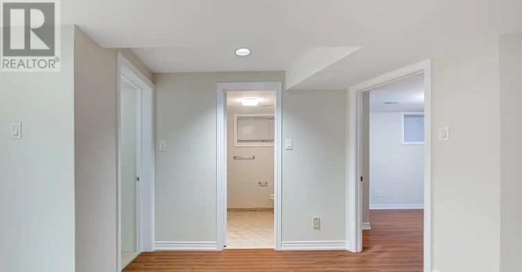 LOWER-127 Rusholme Road E, Toronto, ON, M6H 2Y6 - 17
