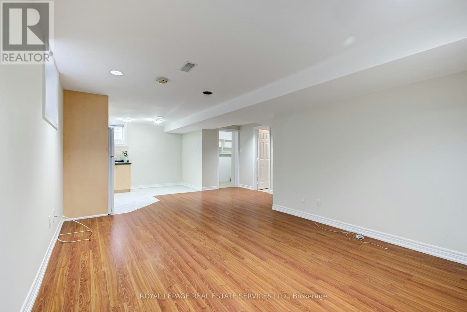 LOWER-127 Rusholme Road E, Toronto, ON, M6H 2Y6 - 6