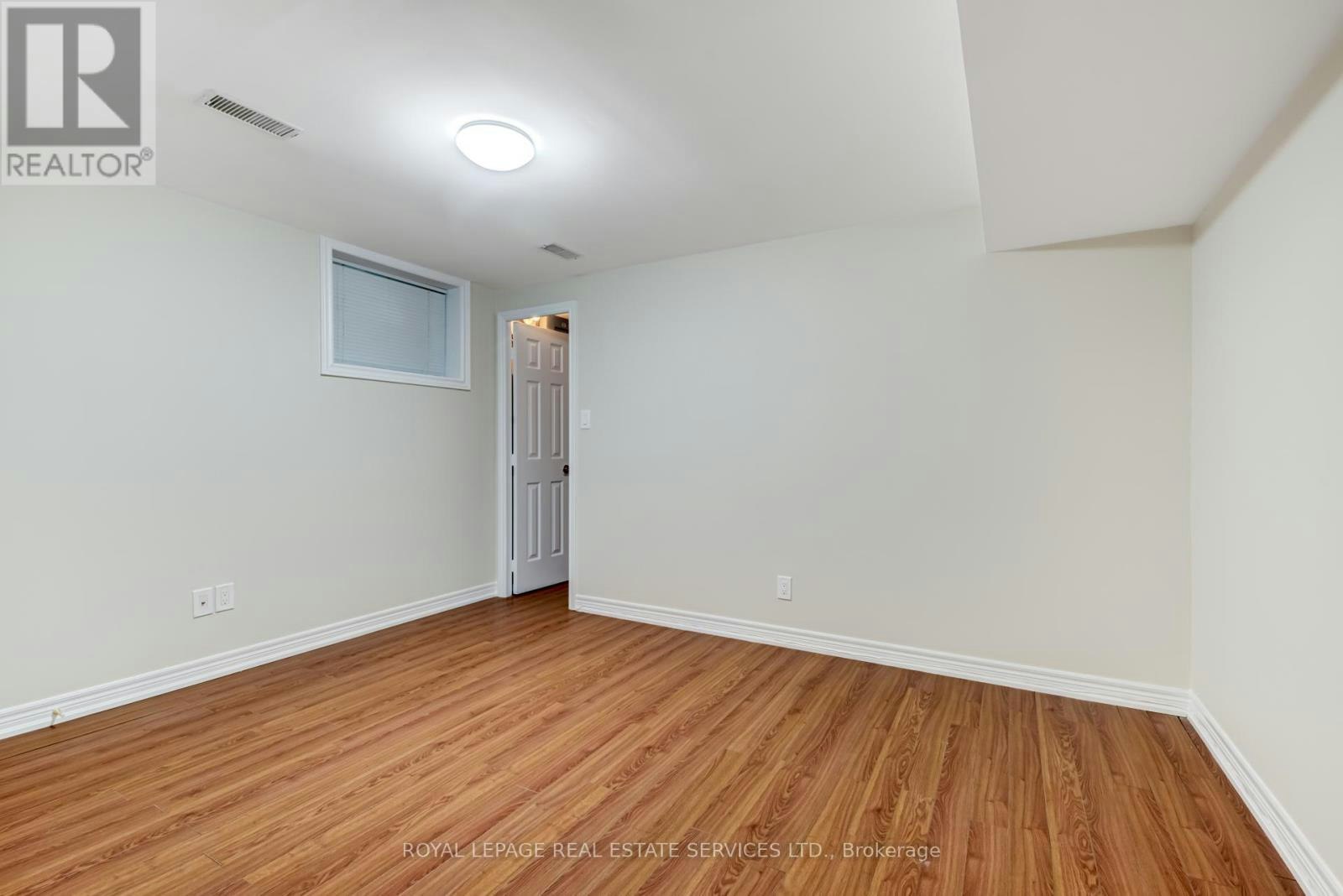 LOWER-127 Rusholme Road E, Toronto, ON, M6H 2Y6 - 18