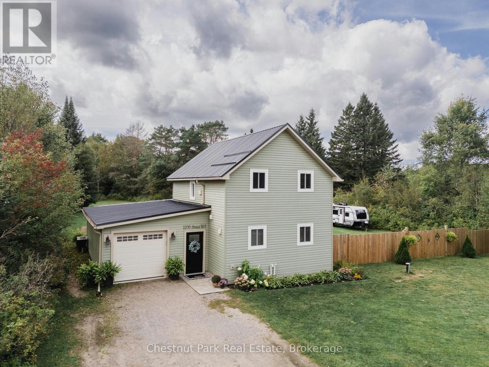 2200 Stisted Road S, McMurrich/Monteith, ON, P0A 1Y0