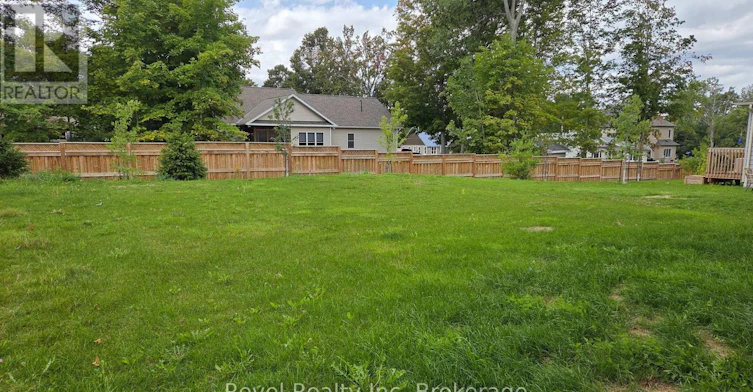 305 (LOT-8 Beechwood Forest Lane, Gravenhurst, ON, P1P 1A7 - 28