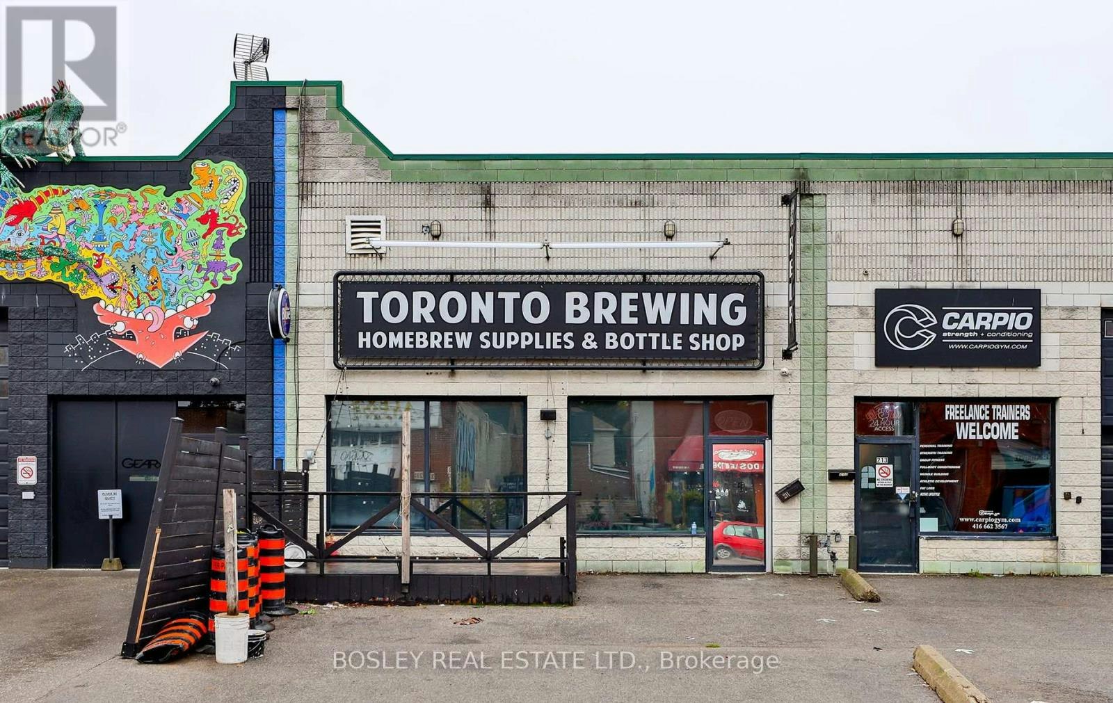 LANEWAY-1404 Dufferin Street, Toronto, ON, M6H 4C8 - 27