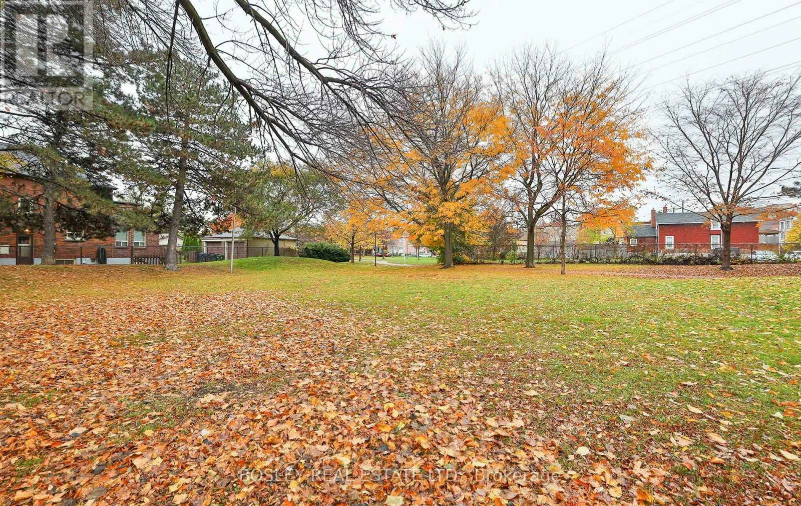 LANEWAY-1404 Dufferin Street, Toronto, ON, M6H 4C8 - 23
