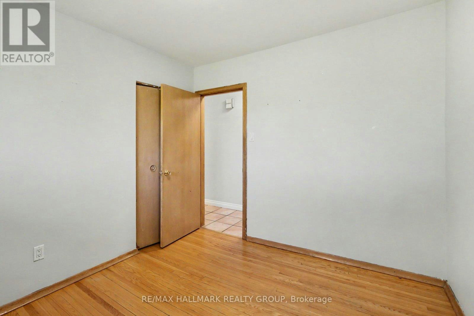 2067 Bangor Street, Ottawa, ON, K1G 2X6 - 16