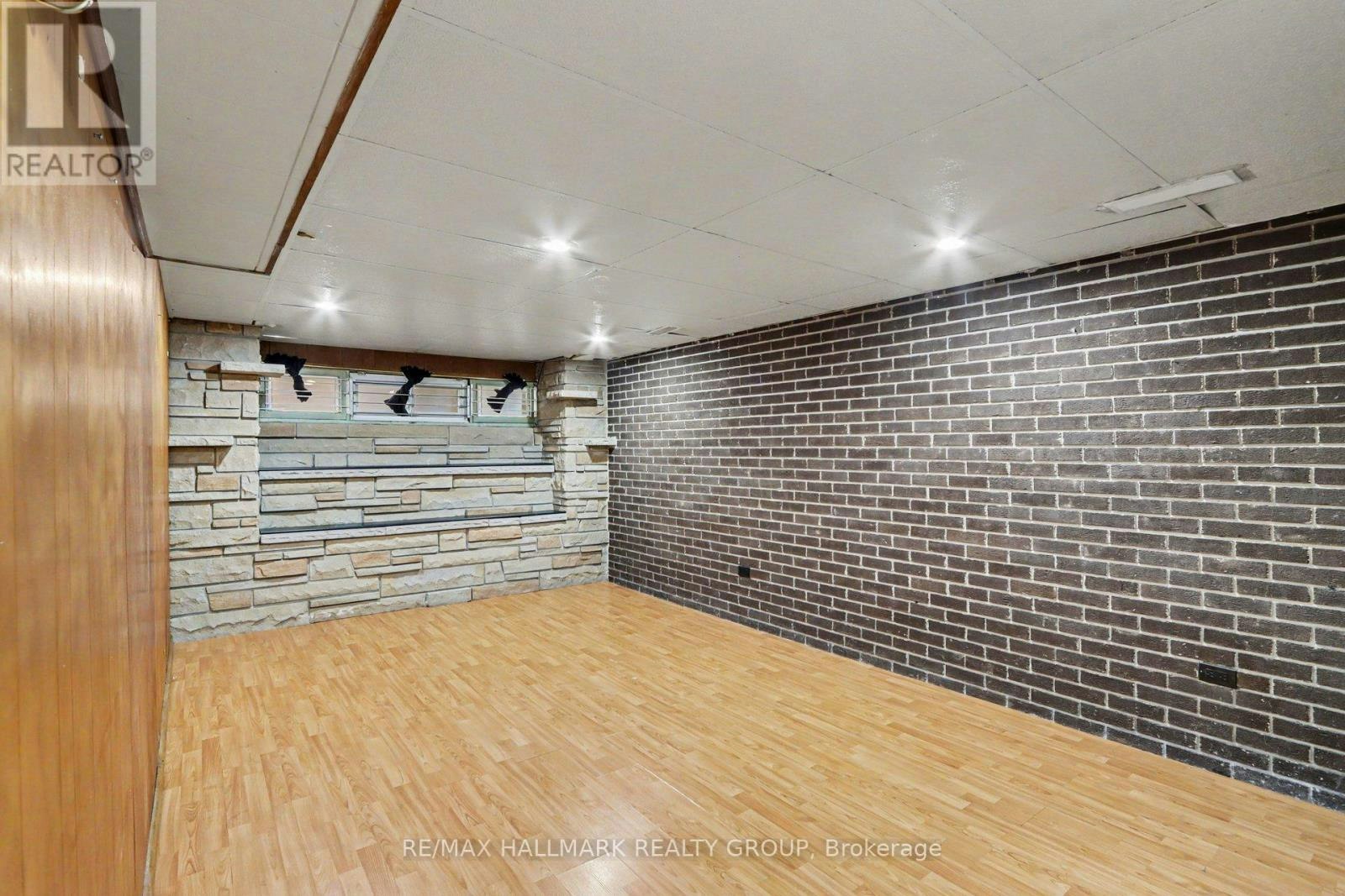 2067 Bangor Street, Ottawa, ON, K1G 2X6 - 28