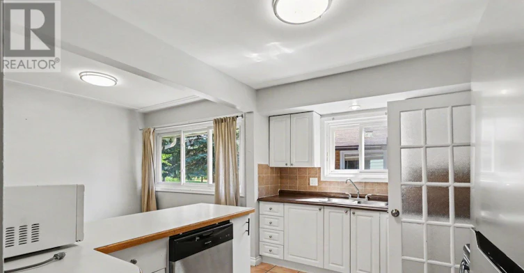 2067 Bangor Street, Ottawa, ON, K1G 2X6 - 10