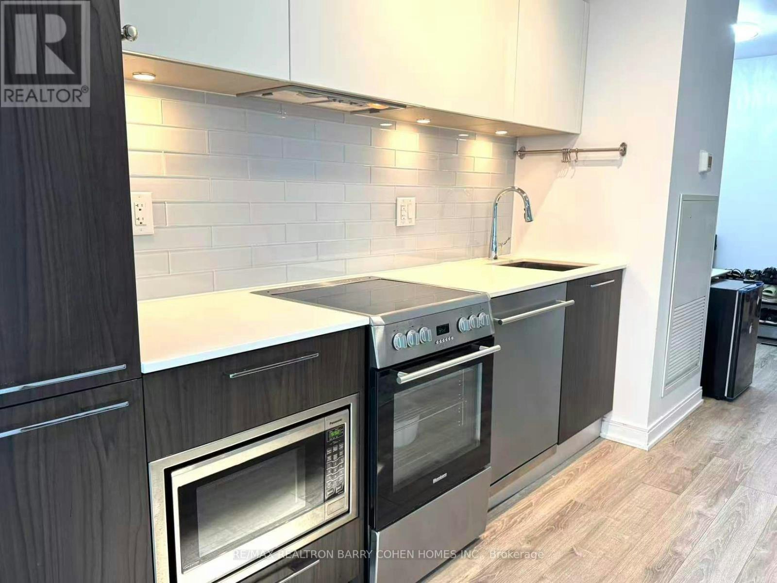 3407-50 Charles Street E, Toronto, ON, M4Y 1T1 - 3