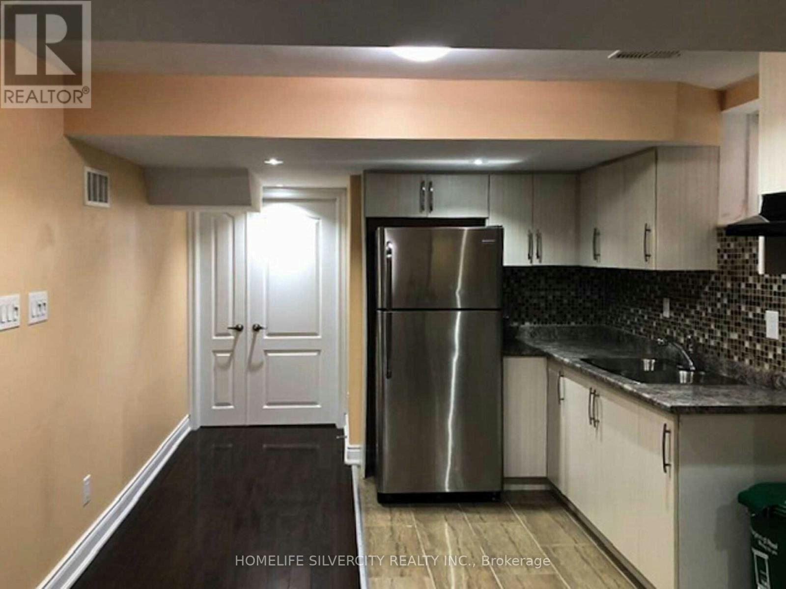 10 Bloom Drive, Brampton, ON, L6P 3C2 - 35