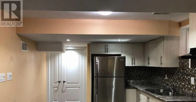 10 Bloom Drive, Brampton, ON, L6P 3C2 - 35