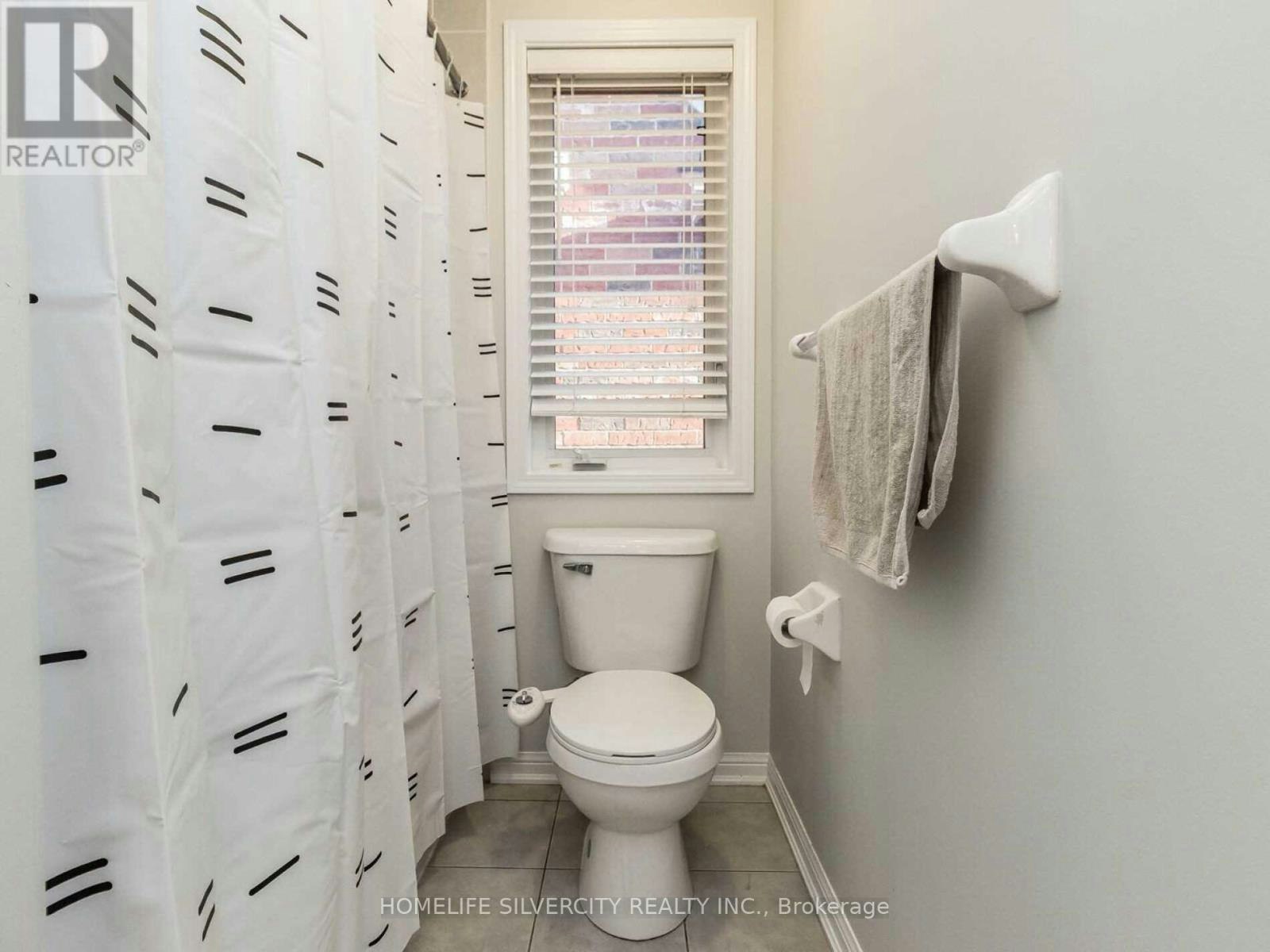 10 Bloom Drive, Brampton, ON, L6P 3C2 - 33