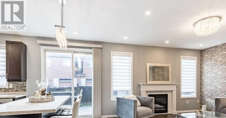 10 Bloom Drive, Brampton, ON, L6P 3C2 - 12