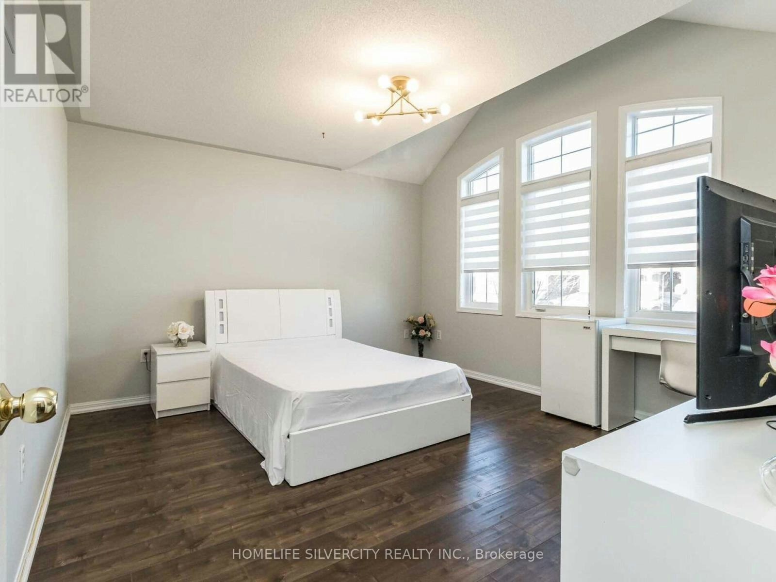 10 Bloom Drive, Brampton, ON, L6P 3C2 - 28