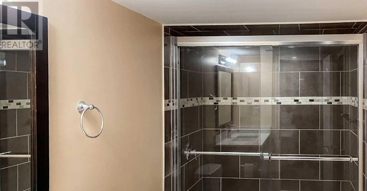 10 Bloom Drive, Brampton, ON, L6P 3C2 - 39