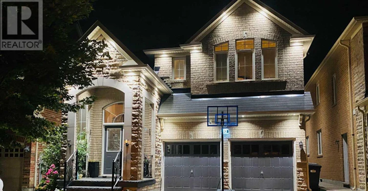 10 Bloom Drive, Brampton, ON, L6P 3C2 - 3