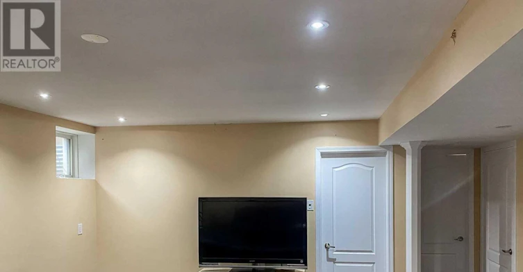10 Bloom Drive, Brampton, ON, L6P 3C2 - 36