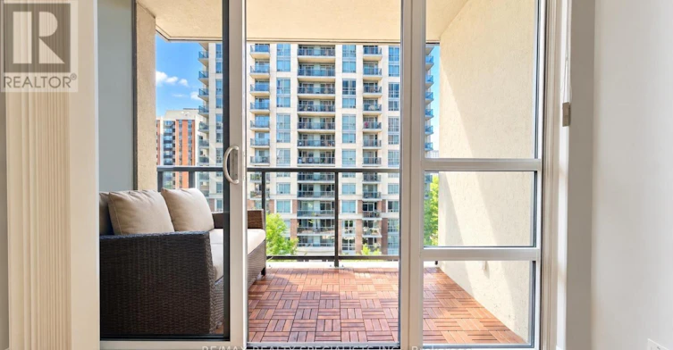 612-1 Michael Power Place, Toronto, ON, M9A 0A1 - 11
