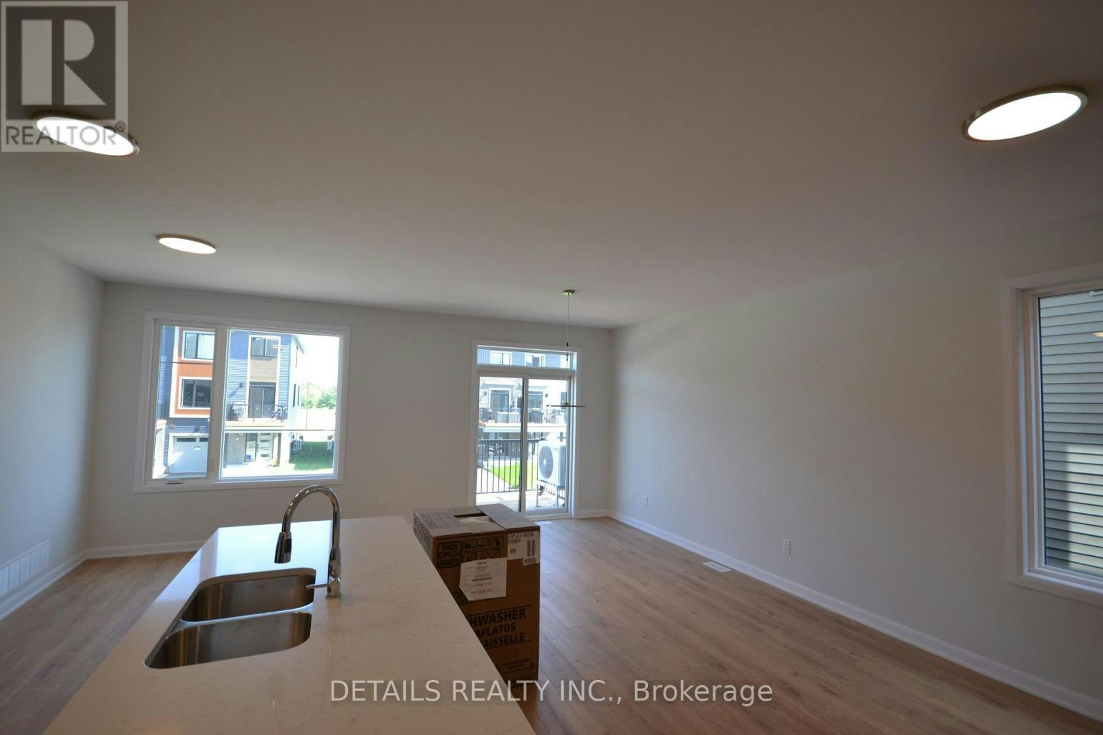 763 Tadpole Crescent, Ottawa, ON, K2J 7M9 - 9