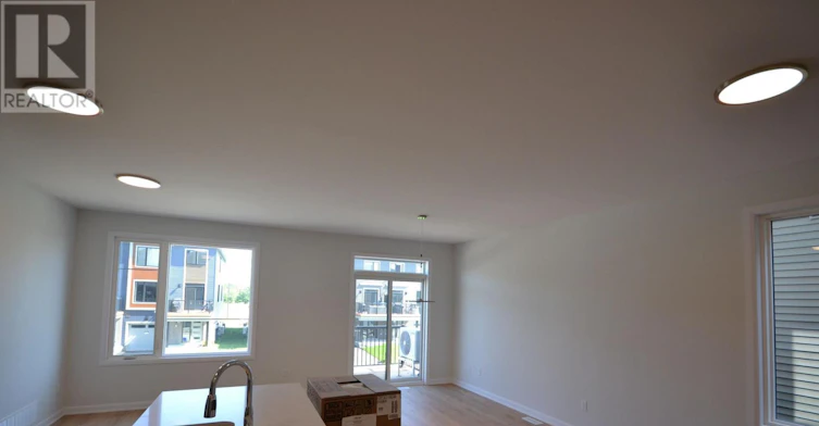 763 Tadpole Crescent, Ottawa, ON, K2J 7M9 - 9