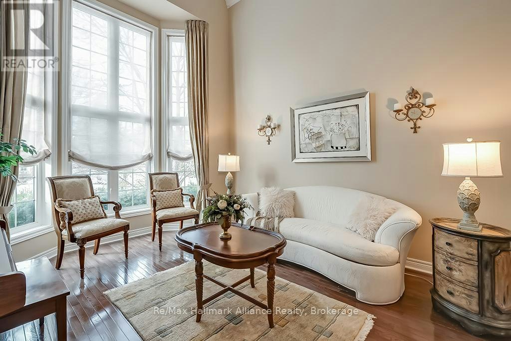 1510 Craigleith Road, Oakville, ON, L6H 7W3 - 4