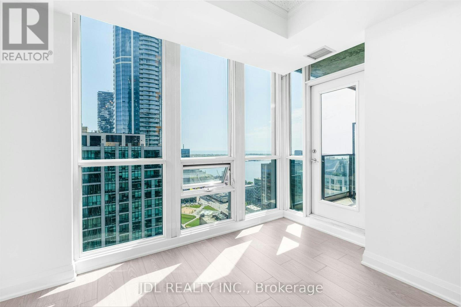 4006-16 Harbour Street, Toronto, ON, M5J 2Z7 - 15
