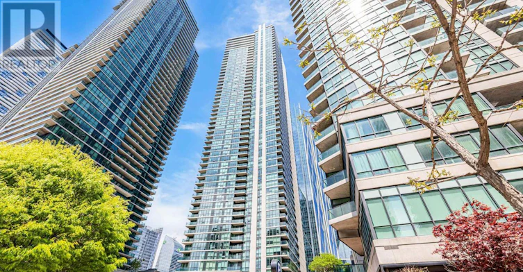 4006-16 Harbour Street, Toronto, ON, M5J 2Z7 - 4