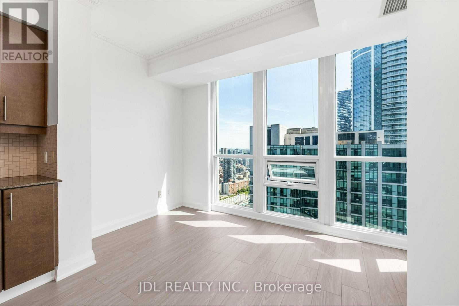 4006-16 Harbour Street, Toronto, ON, M5J 2Z7 - 16