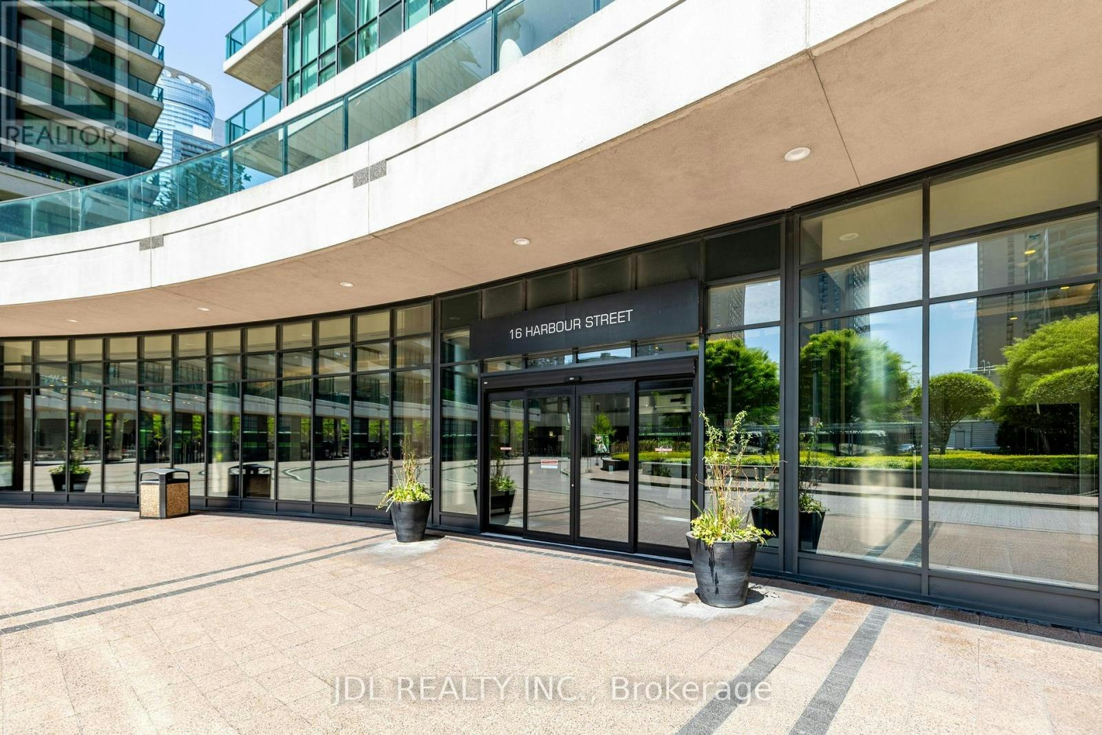 4006-16 Harbour Street, Toronto, ON, M5J 2Z7 - 5