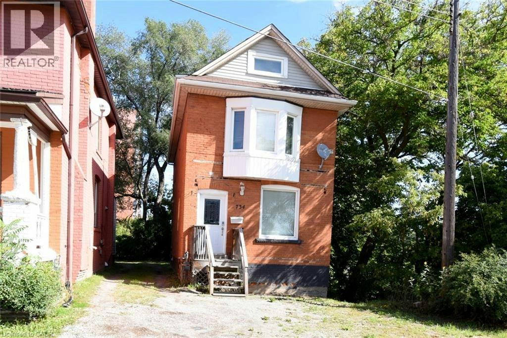 734 King Street W, Hamilton, ON, L8S 1J8