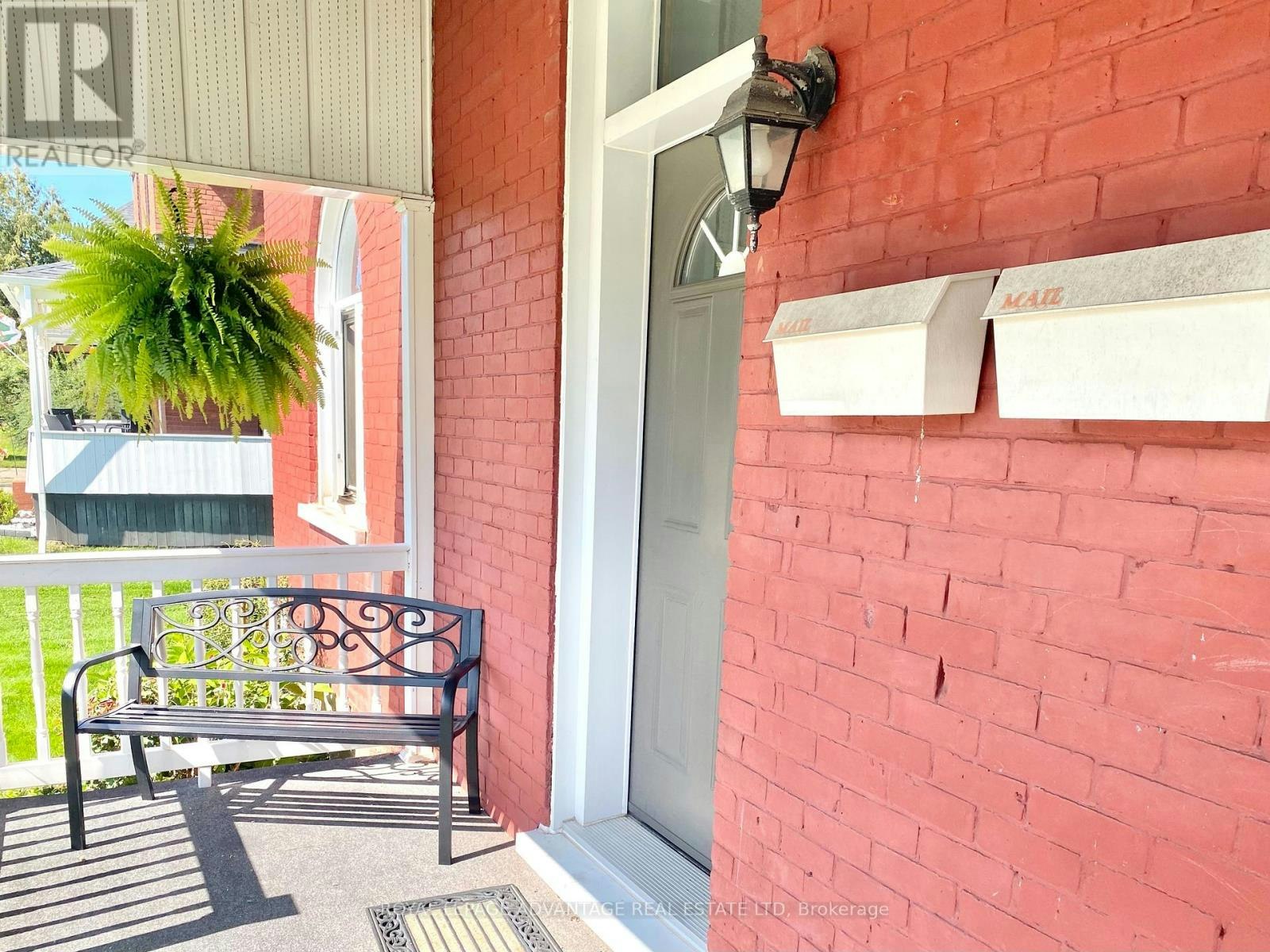 85 Jasper Avenue, Smiths Falls, ON, K7A 4C8 - 2