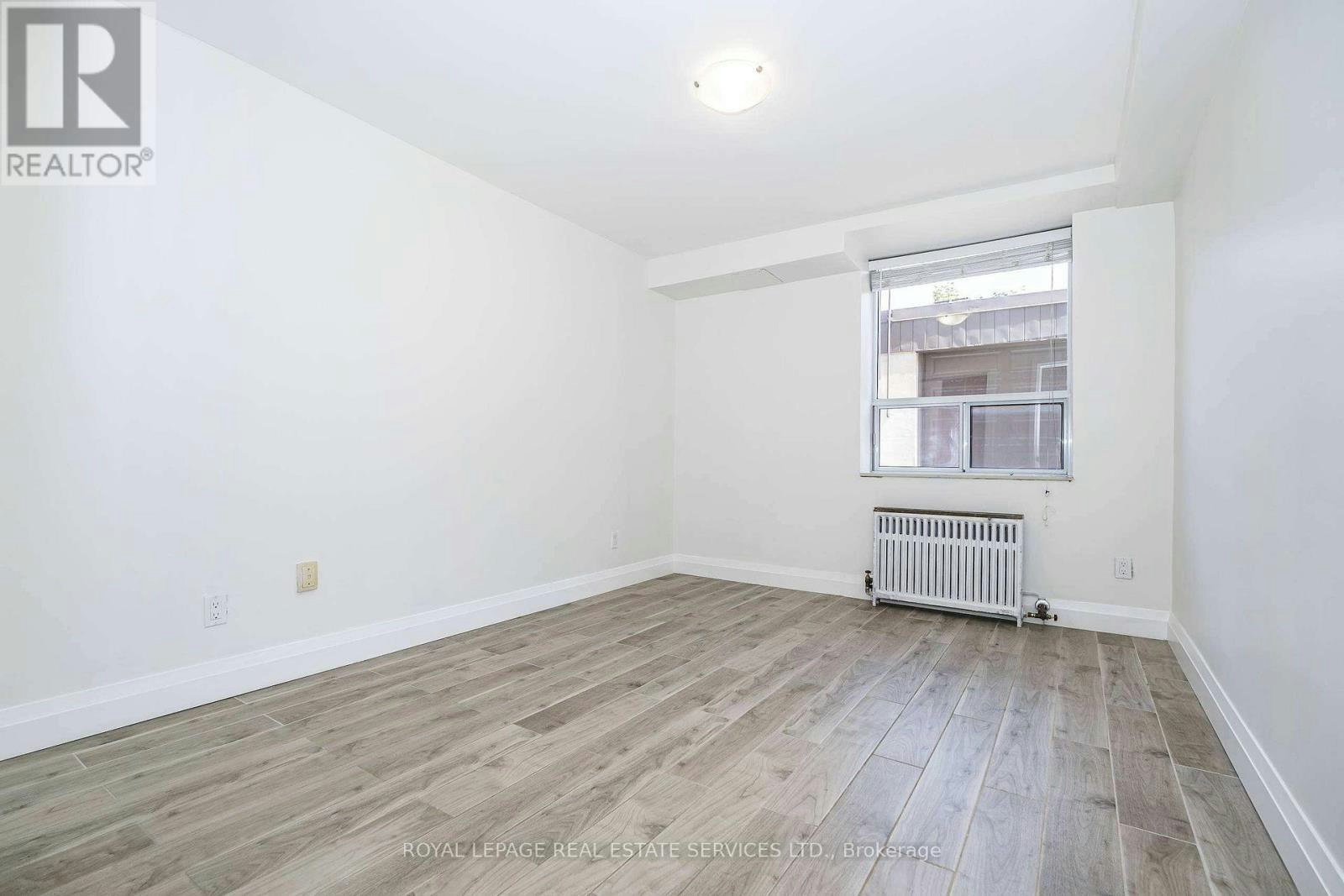 1A-2637 Keele Street, Toronto, ON, M6L 2P2 - 17