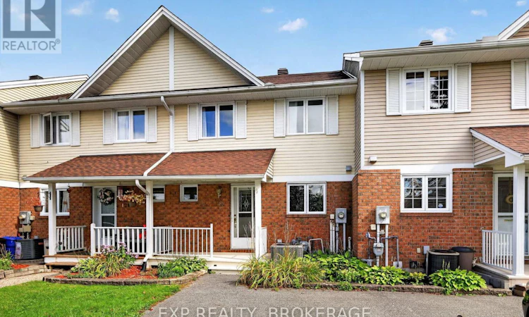 122 Laurier Street