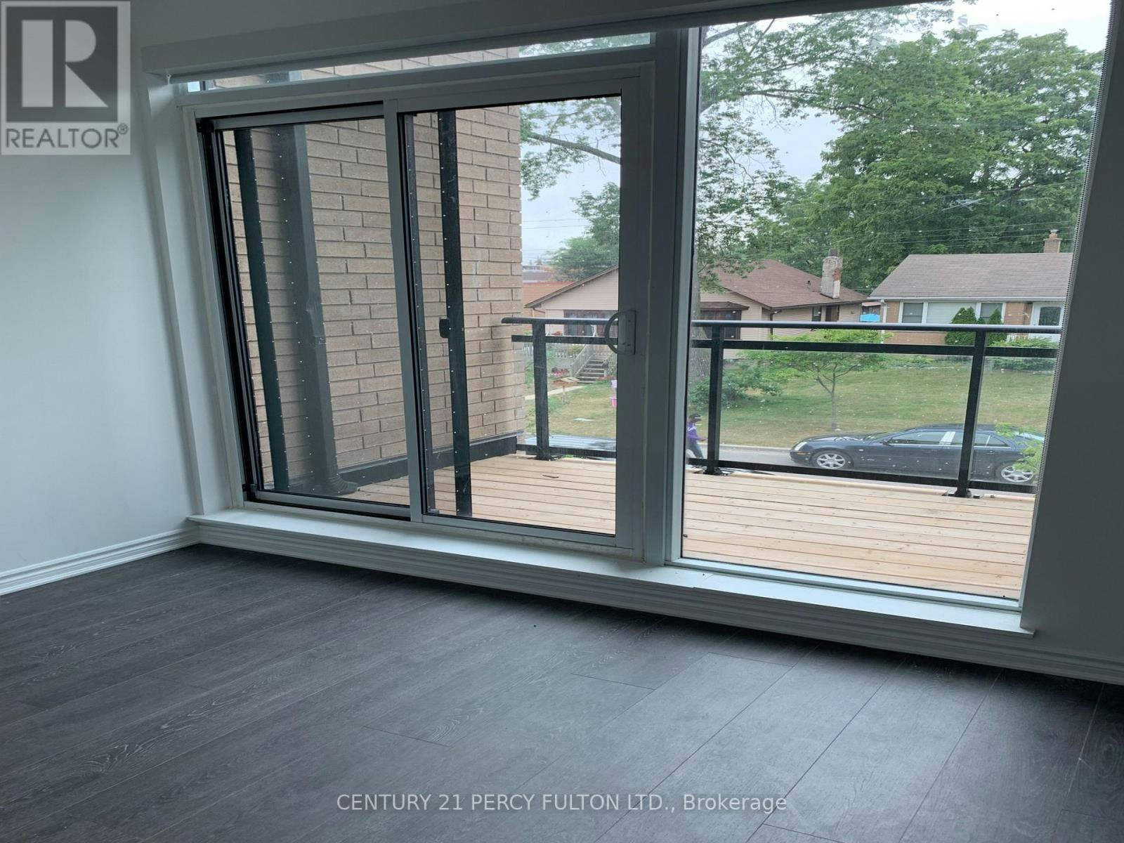 9B Falaise Road, Toronto, ON, M1E 3B6 - 10