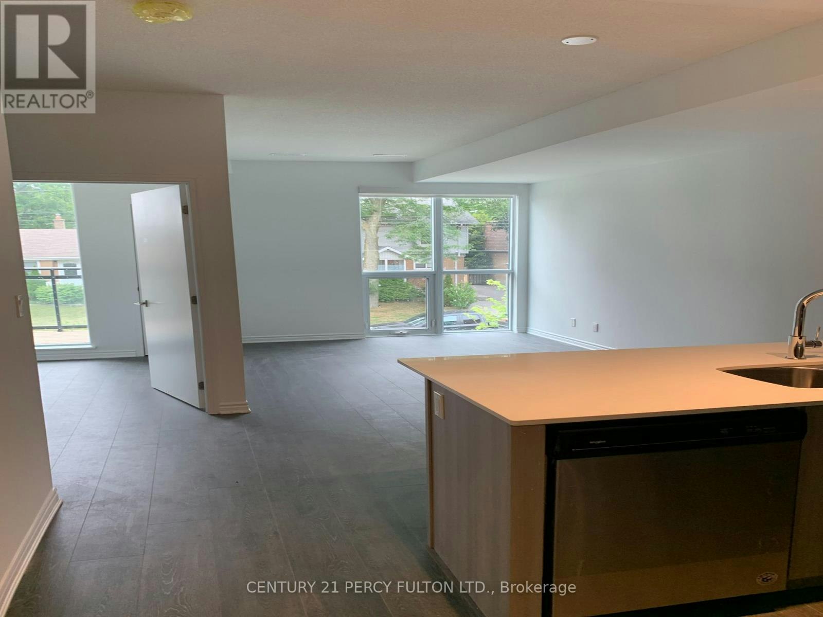 9B Falaise Road, Toronto, ON, M1E 3B6 - 5