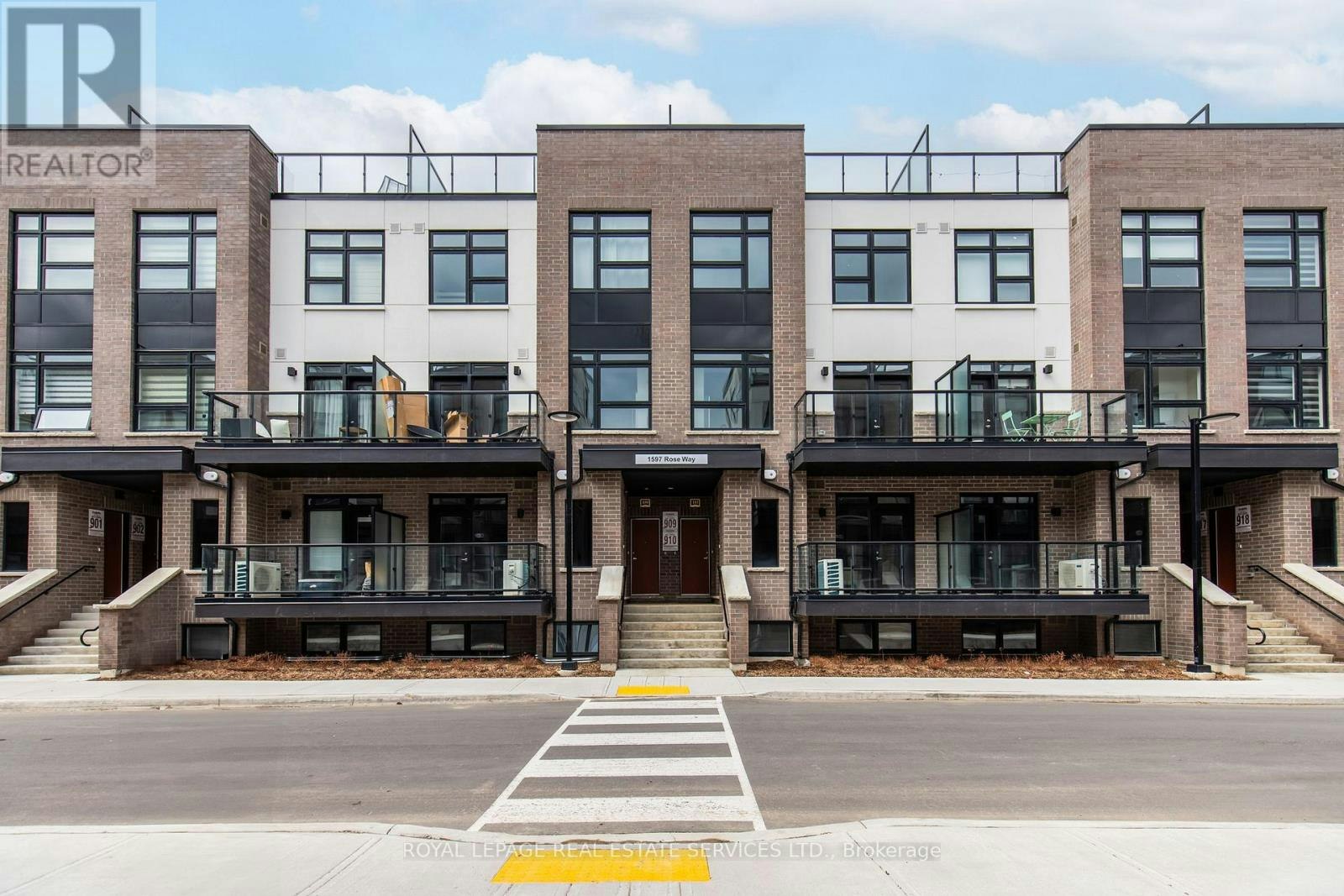 107-1597 Rose Way, Milton, ON, L9E 1N4