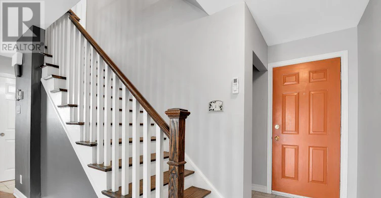 87 Grady Crescent, Ottawa, ON, K2H 5S2 - 5