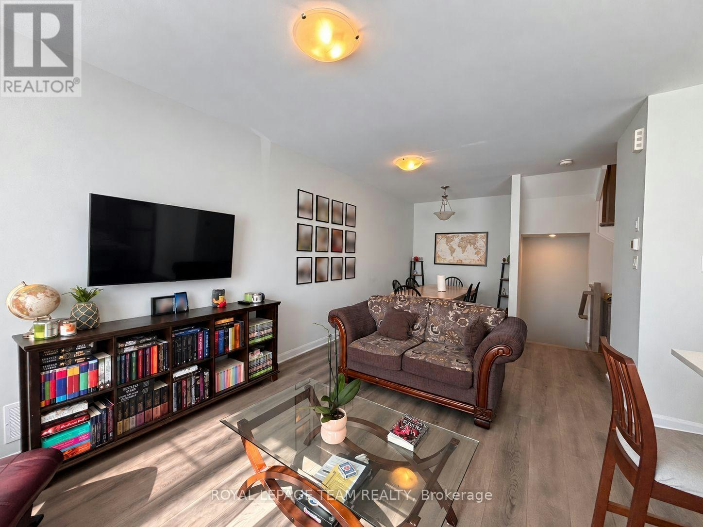 808 Glissade Grove, Ottawa, ON, K4A 5M6 - 4