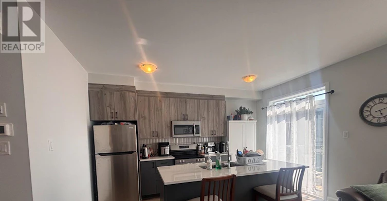 808 Glissade Grove, Ottawa, ON, K4A 5M6 - 6
