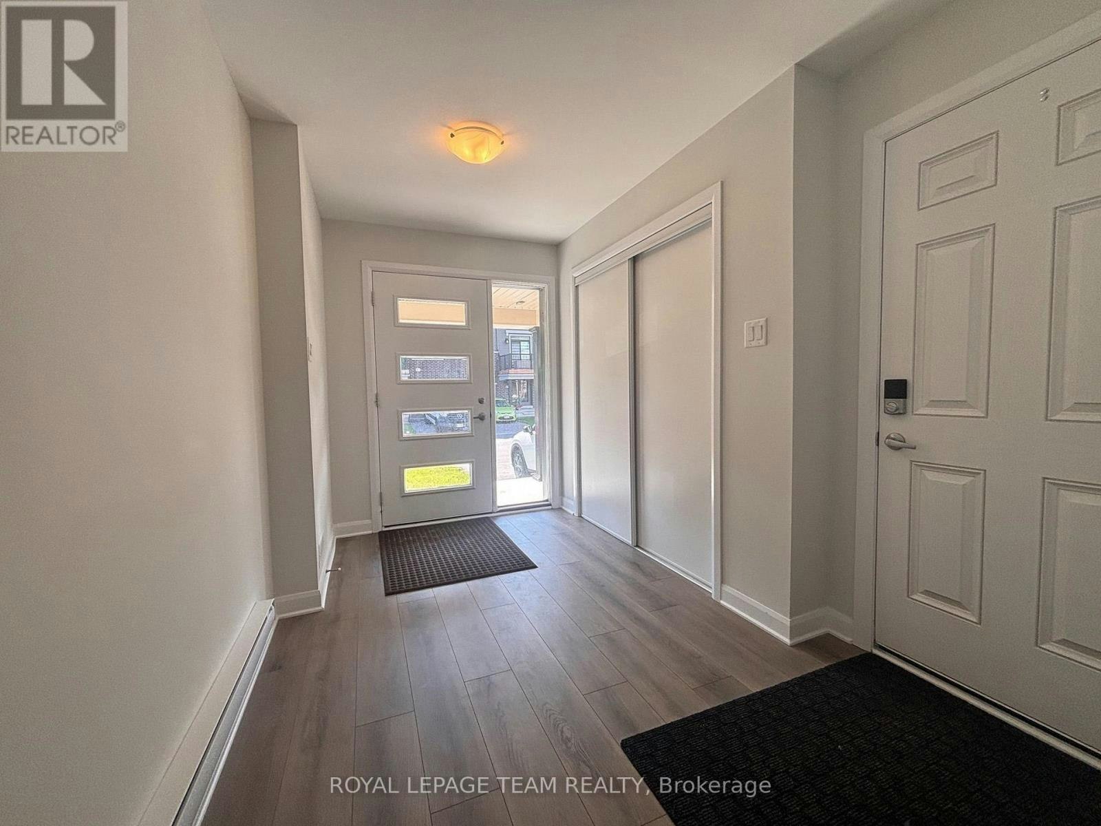 808 Glissade Grove, Ottawa, ON, K4A 5M6 - 3