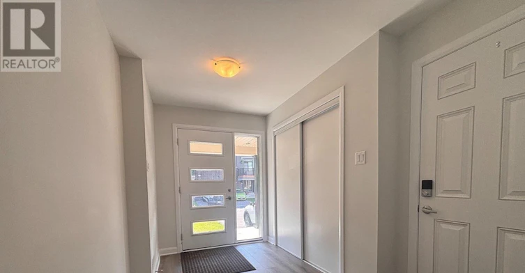 808 Glissade Grove, Ottawa, ON, K4A 5M6 - 3