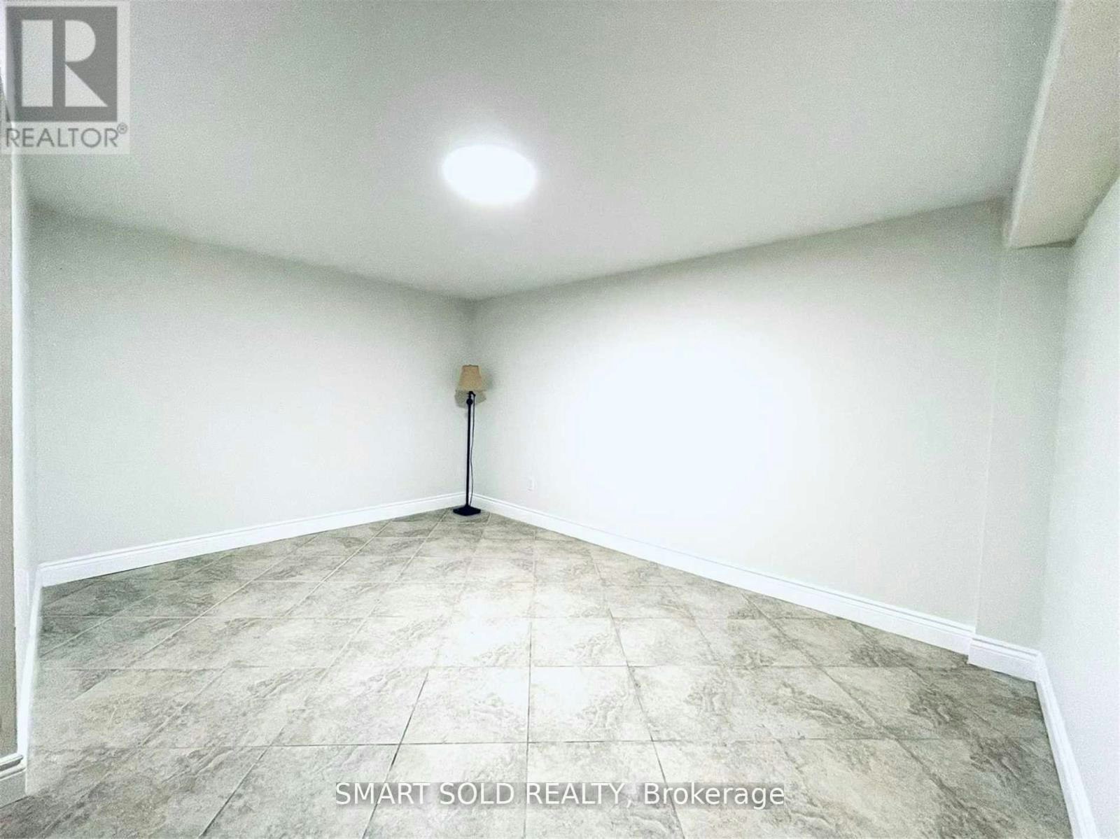 BSMT-34 Chapeltown Crescent, Toronto, ON, M1W 3A7 - 6