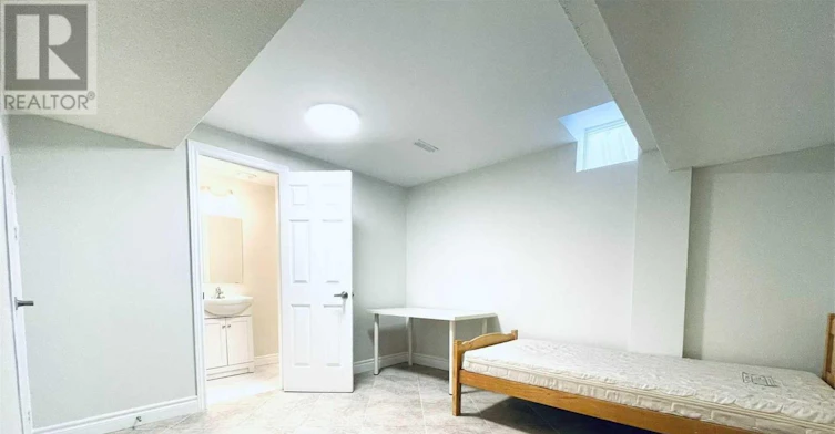 BSMT-34 Chapeltown Crescent, Toronto, ON, M1W 3A7 - 7