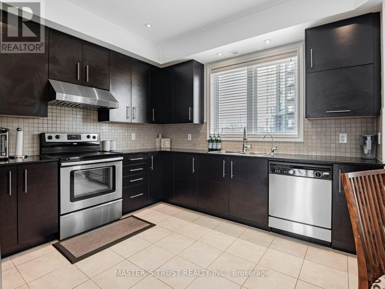 TH27-271 Park Road SOUTH, Markham, ON, L3T 0B6 - 7