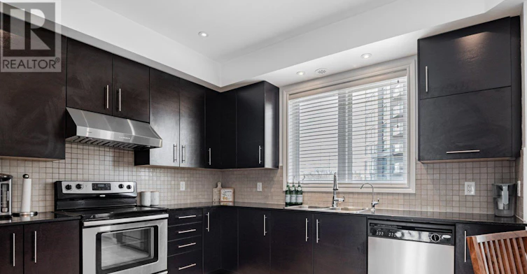 TH27-271 Park Road SOUTH, Markham, ON, L3T 0B6 - 7