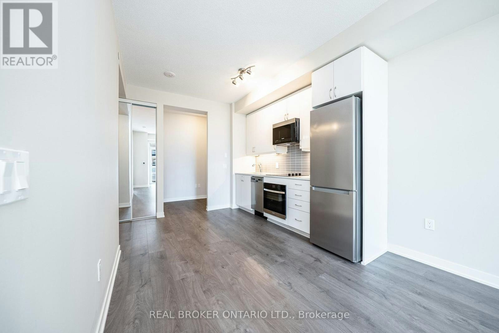 1707-38 Annie Craig Drive, Toronto, ON, M8V 0G9 - 3