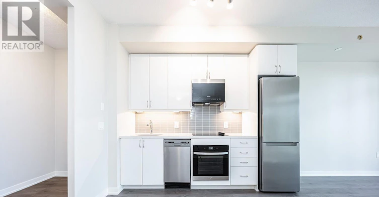 1707-38 Annie Craig Drive, Toronto, ON, M8V 0G9 - 2