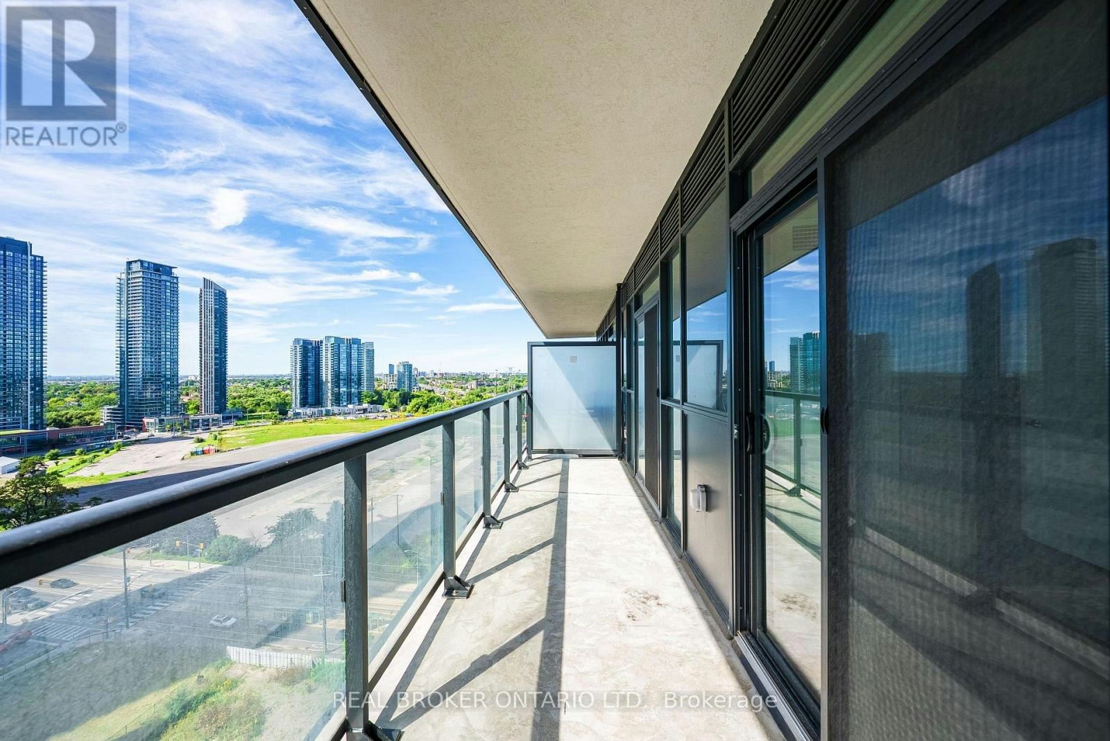 1707-38 Annie Craig Drive, Toronto, ON, M8V 0G9 - 17