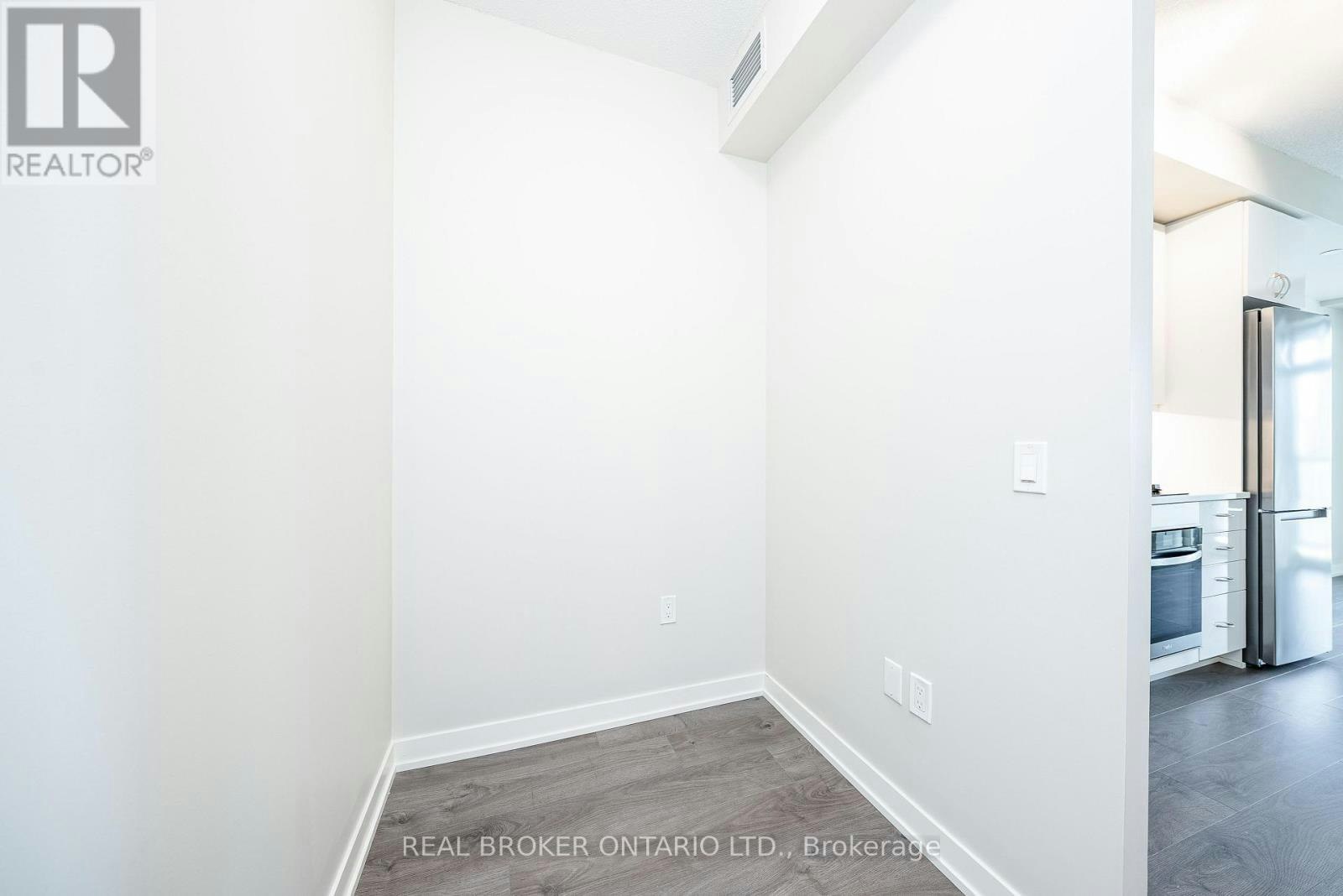 1707-38 Annie Craig Drive, Toronto, ON, M8V 0G9 - 6